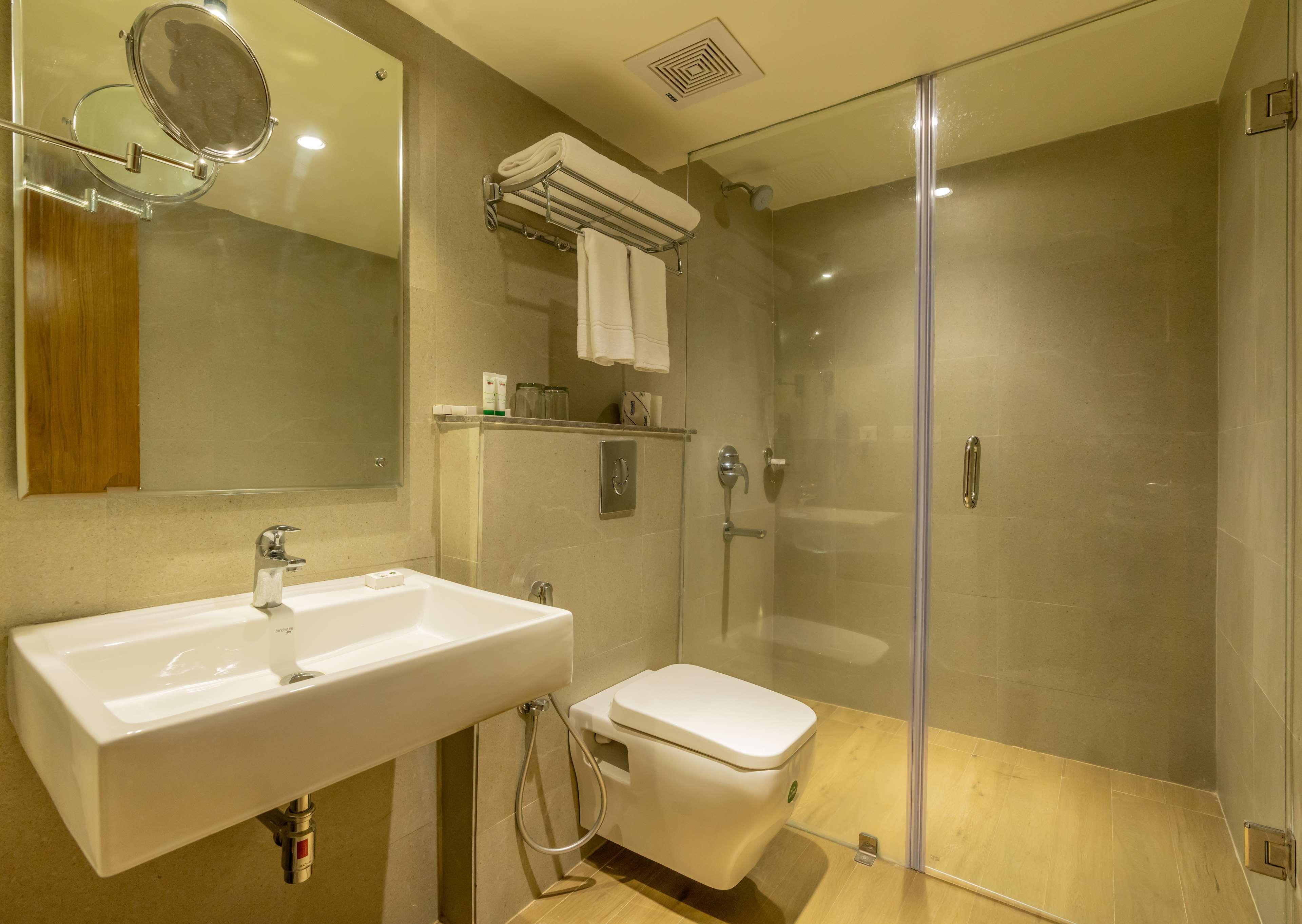 Best Western Ramachandra Visakhapatnam Exterior foto